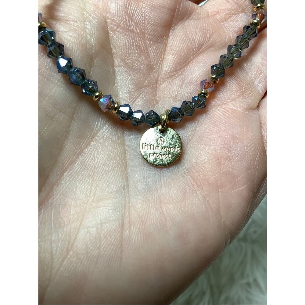 Little Words Project GRATITUDE Crystal Beaded Charm Stretch Bracelet Y2K C2-33 - Picture 3 of 6